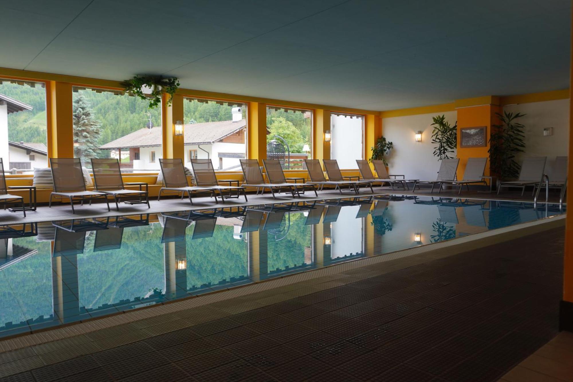Smart Hotel Firn Madonna  Extérieur photo