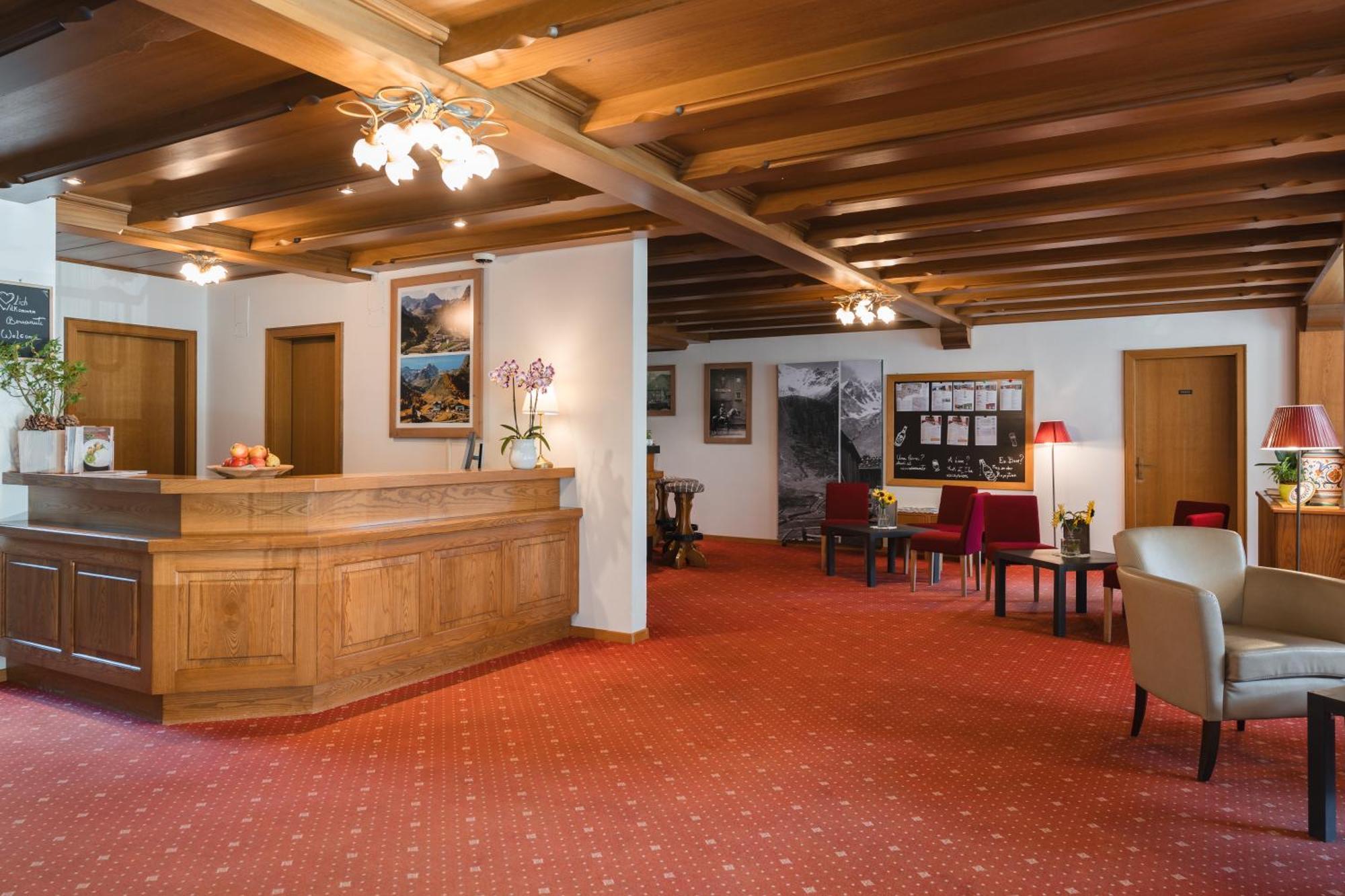 Smart Hotel Firn Madonna  Extérieur photo