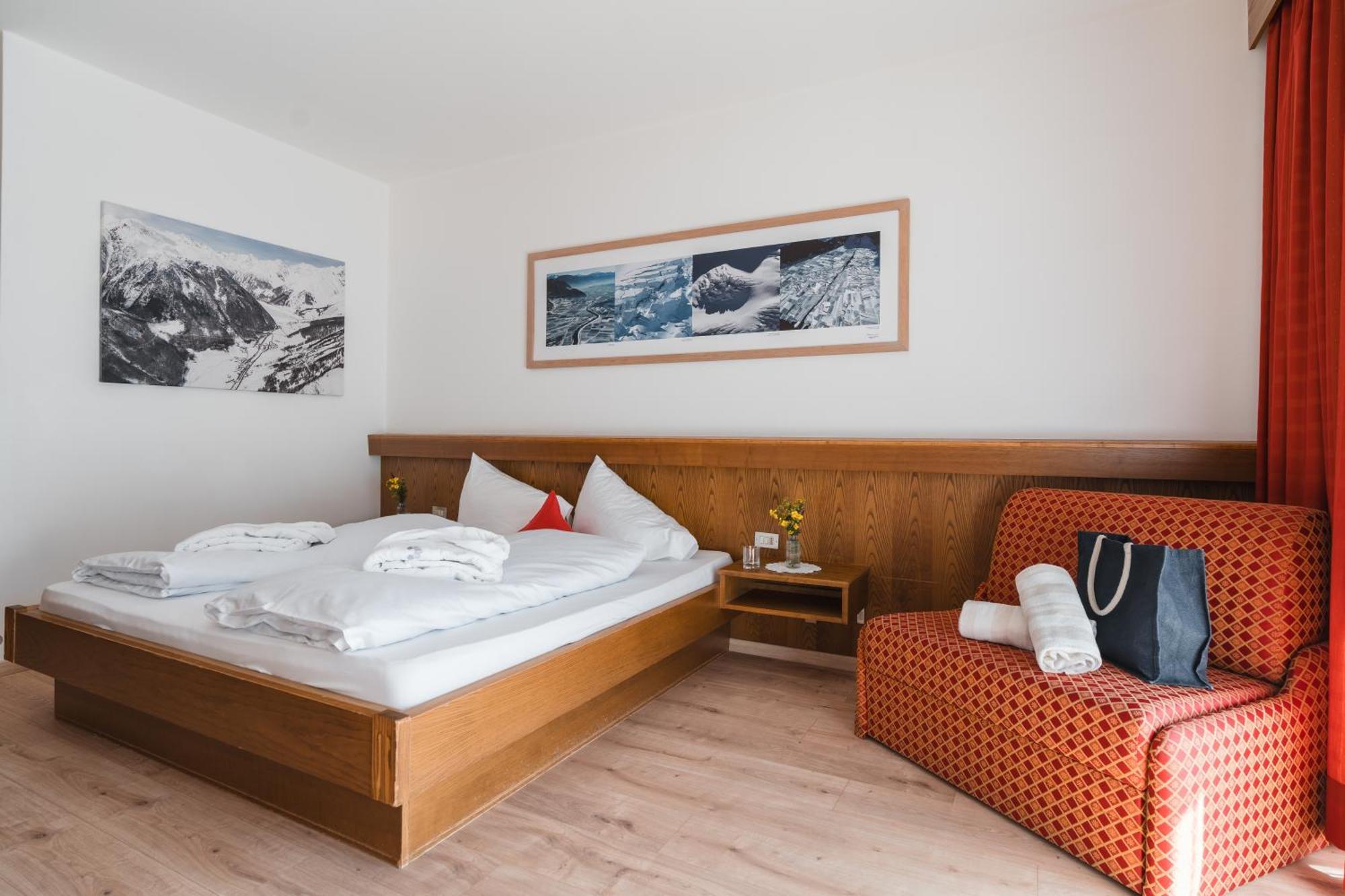Smart Hotel Firn Madonna  Extérieur photo
