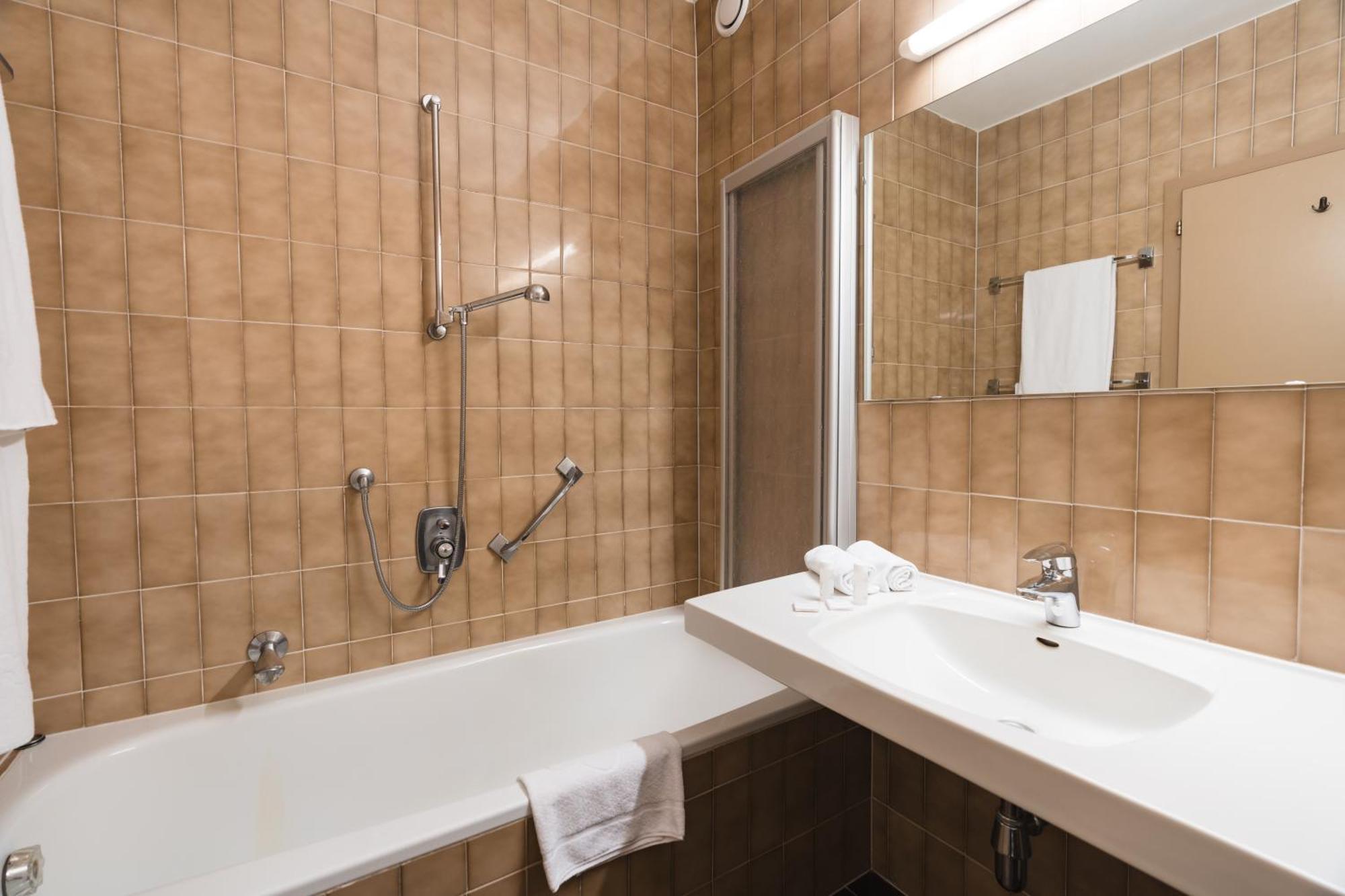 Smart Hotel Firn Madonna  Extérieur photo
